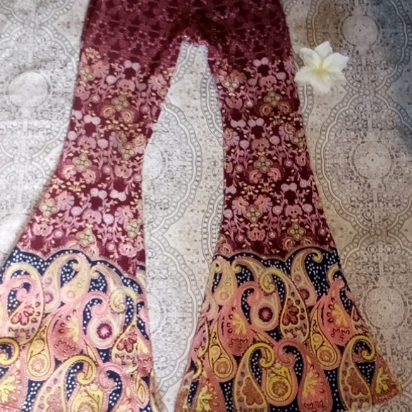 - "Love Fire" boho print  flare pants - Picture 4 of 15